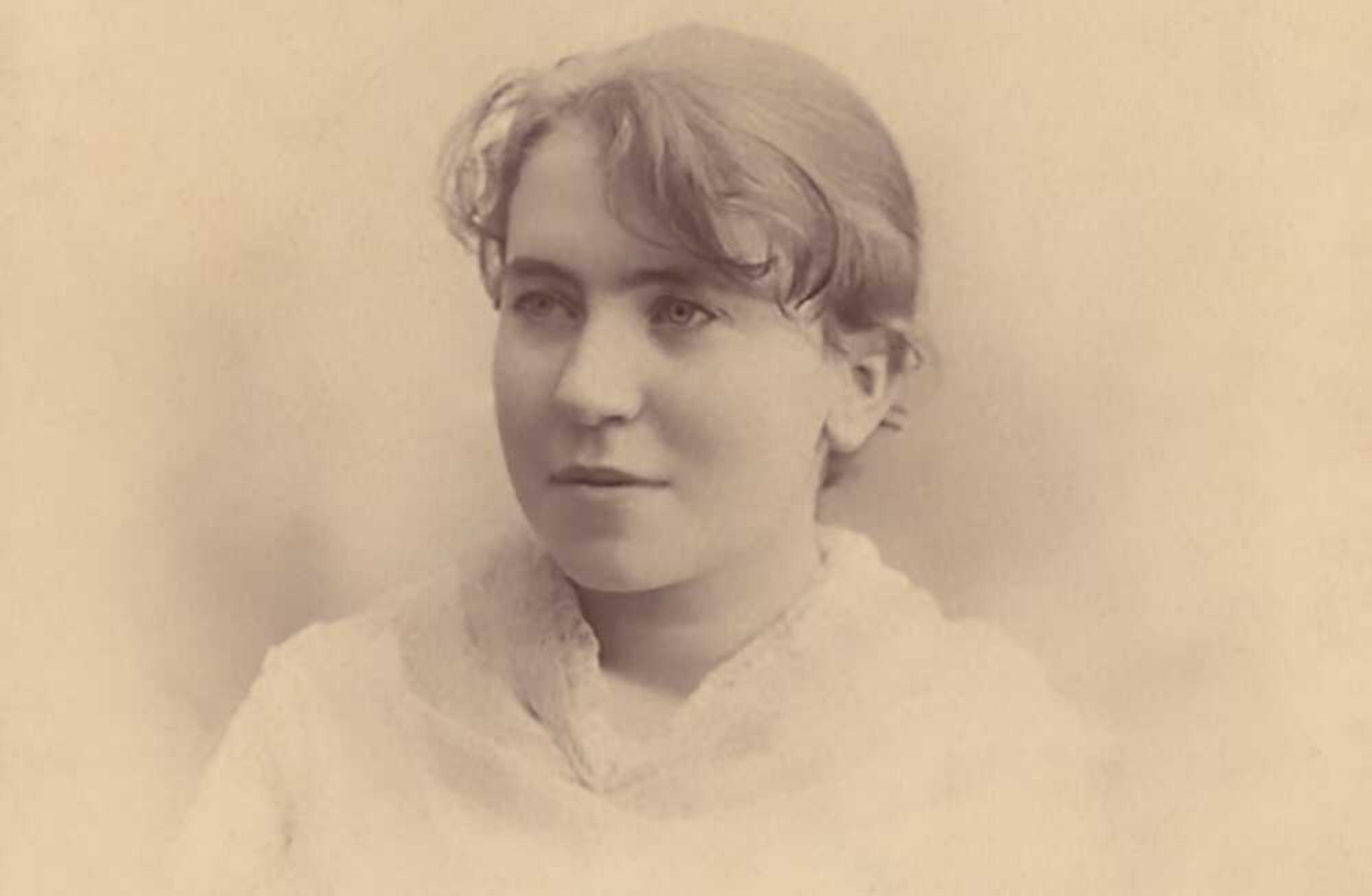 revolución 32 cuatro